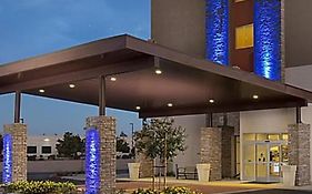 Holiday Inn Express Visalia-Sequoia Gateway Area, An Ihg Hotel